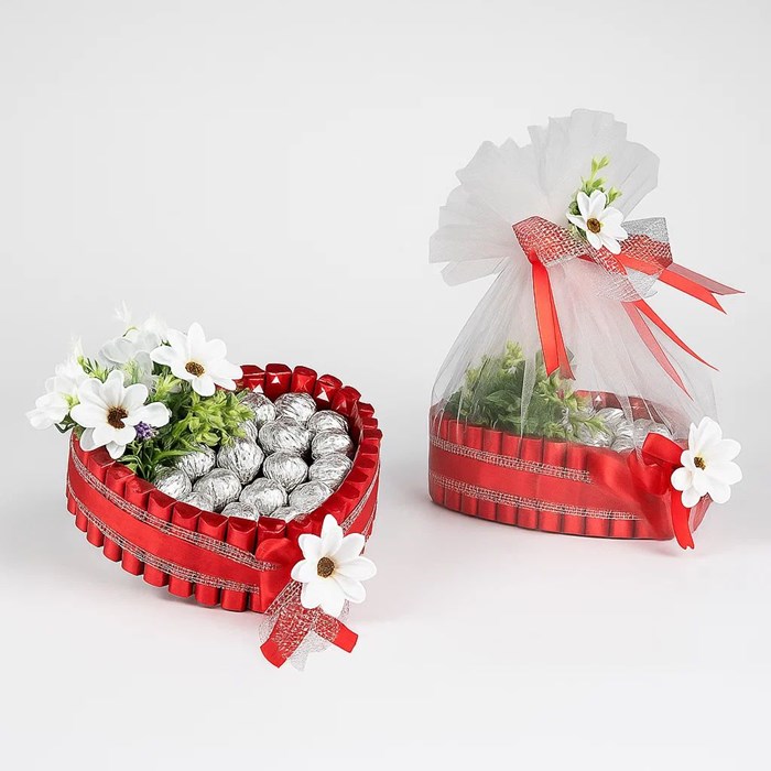 Kalp Dolu Çikolata Büyük